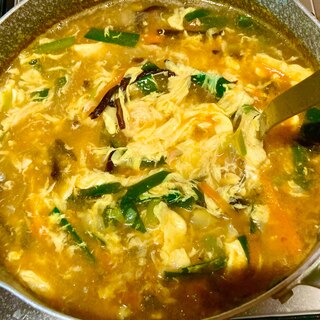 ふわふわ卵のチゲ風スープ